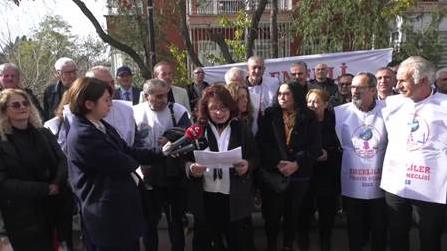 EMEKLİLER, EMEKLİ MECLİSLERİ SENDİKASI'NI KURDU: "BİRLİKTE OLALIM, BİRLİKTE GÜÇLÜ OLALIM"