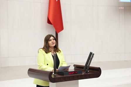 "HÜDA-PAR protokolün en önünde ağırlanıp; Türk milletinin son kalesi İYİ Parti’ye onun arkası işaret edilince salonu terk ettim"